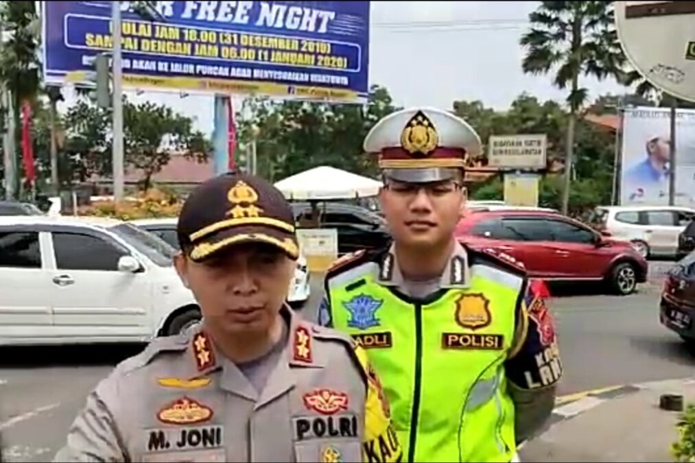 Redaksi Lead