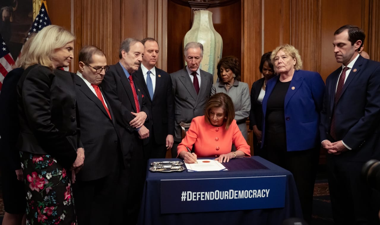 Nancy Pelosi, Dokumen Pemakzulan Presiden Amerika Serikat, Donal Trump
