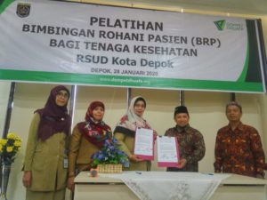 Direktur RSUD Kota Depok, dr. Devi Maryoni Pelayanan Rohani, Kerjasama RSUD Kota Depok dan Dompet Dhuafa
