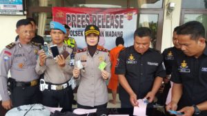 Polsek Babakan Madang, Tangkap Pelaku Ganjal ATM