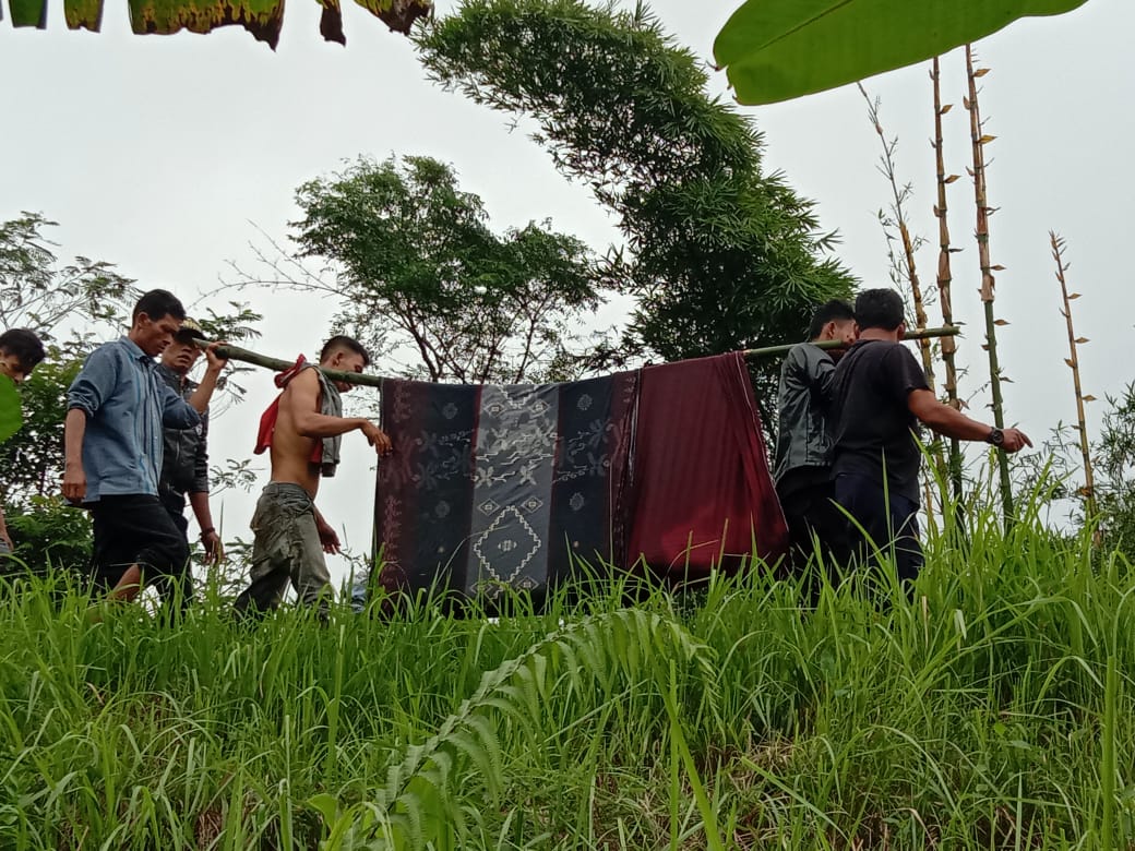 Temuan Mayat perempuan, desa tugu jaya, cigombong