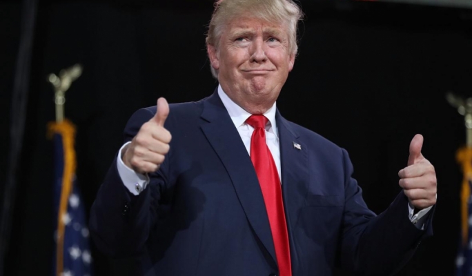 Donald Trump Sidang Senat AS, Donald Trump, bebas dari Pemakzylan