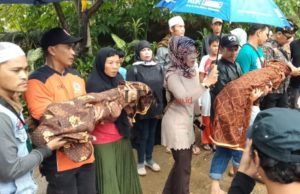 Pemakaman korban Longsor Jenazah, Emakaman, Longsor, Ciawi