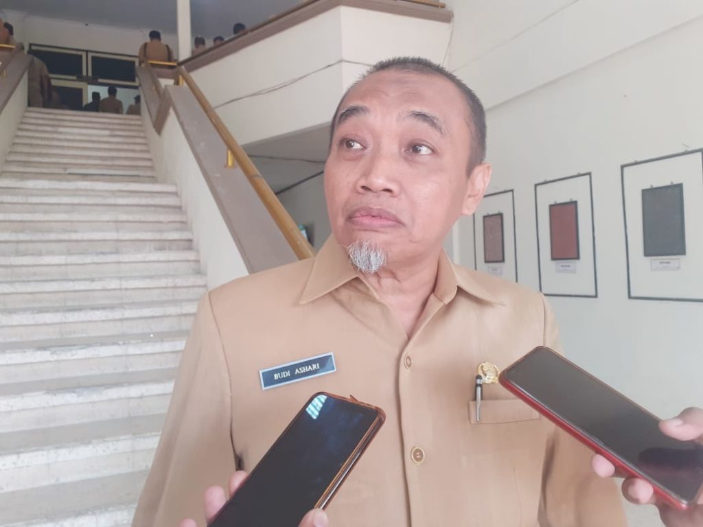 Budi Asyari DPK, Pamekasan, Literasi