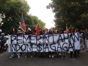 Jaringan Mahasiswa Jaringan Mahasiswa Jabodetabek, aksi. longmarch, omnibus law