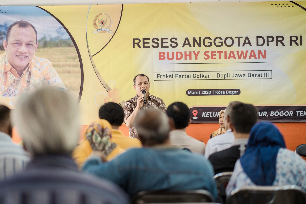 Budhy Setiawan, Reses, Sempur