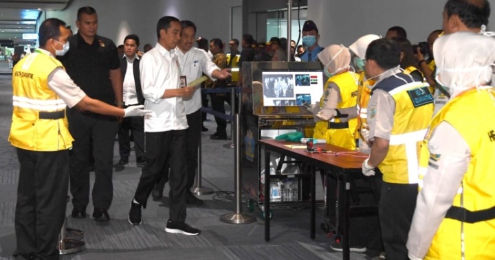 Presiden, Corona Presiden, Corona, Bandara, Kesehatan