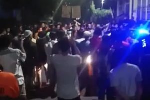 Warga Pulo Geulis Warga Pulo Geulis, Keriutan PSBB