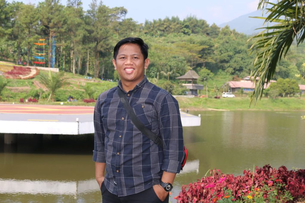 Ivan Fadillah, Edukasi, Gejala, Covid-19