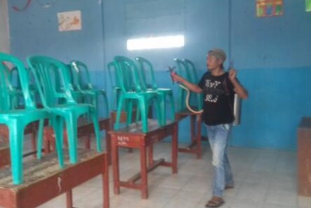 warga Kawakilan 1 warga Kawakilan 1, Disinfektan, Coofid-19