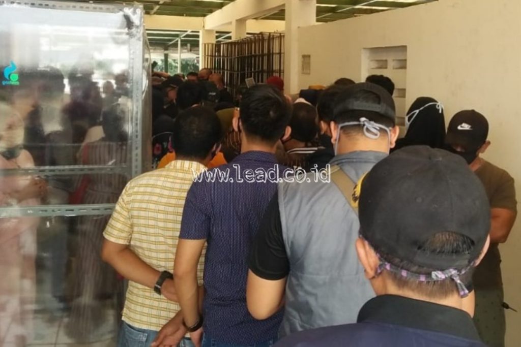 Pedagang Pasar Pedagang Pasar, Kebon Kembang, Perumda Pasar Pakukan Jaya, PSBB