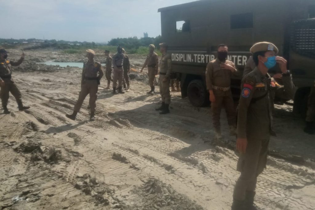 Satpol PP Satpol PP, Penambangan, Ilegal