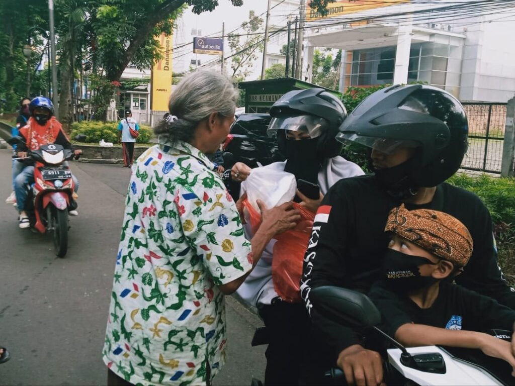Paguyuban Batacigor Paguyuban, Batacigor, Makan Gratis, Sedekah Jum'at