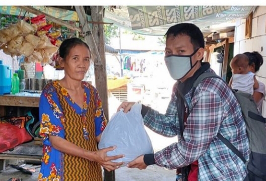 Turun Tangan Surabaya Turun Tangan, Surabaya, Sembako, Covid-19