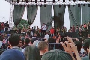 Rhoma Irama Rhoma Irama, Hajatan, Bupati Bogor