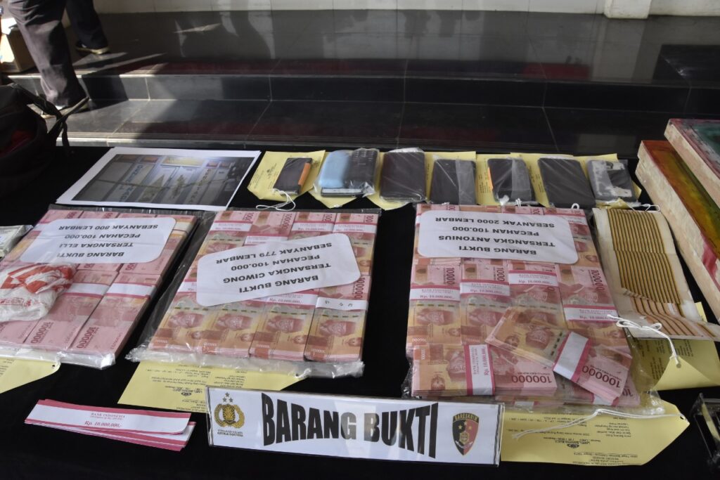 Barang Bukti Uang Palsu Polres Bogor, Barang Bukti, Uang Palsu