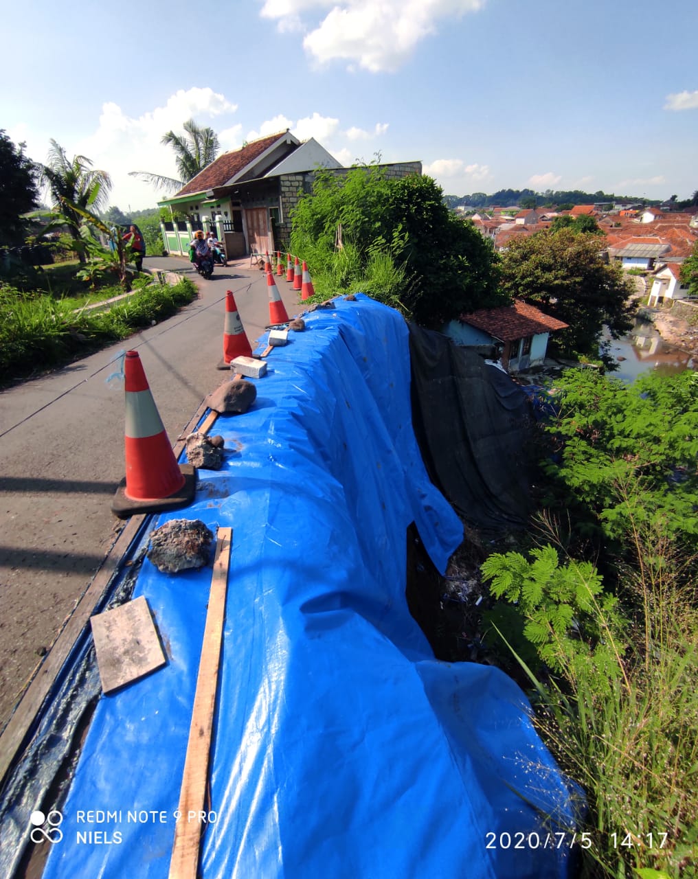 Jalan Rusak, PSI, Wali Kota Bogor