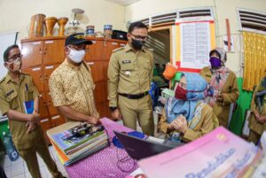Darurat Pendidikan, Wali Kota Bogor Sidak Sejumlah Sekolah Darurat, Pendidikan, Wali Kota Bogor, Sidak, Sekolah