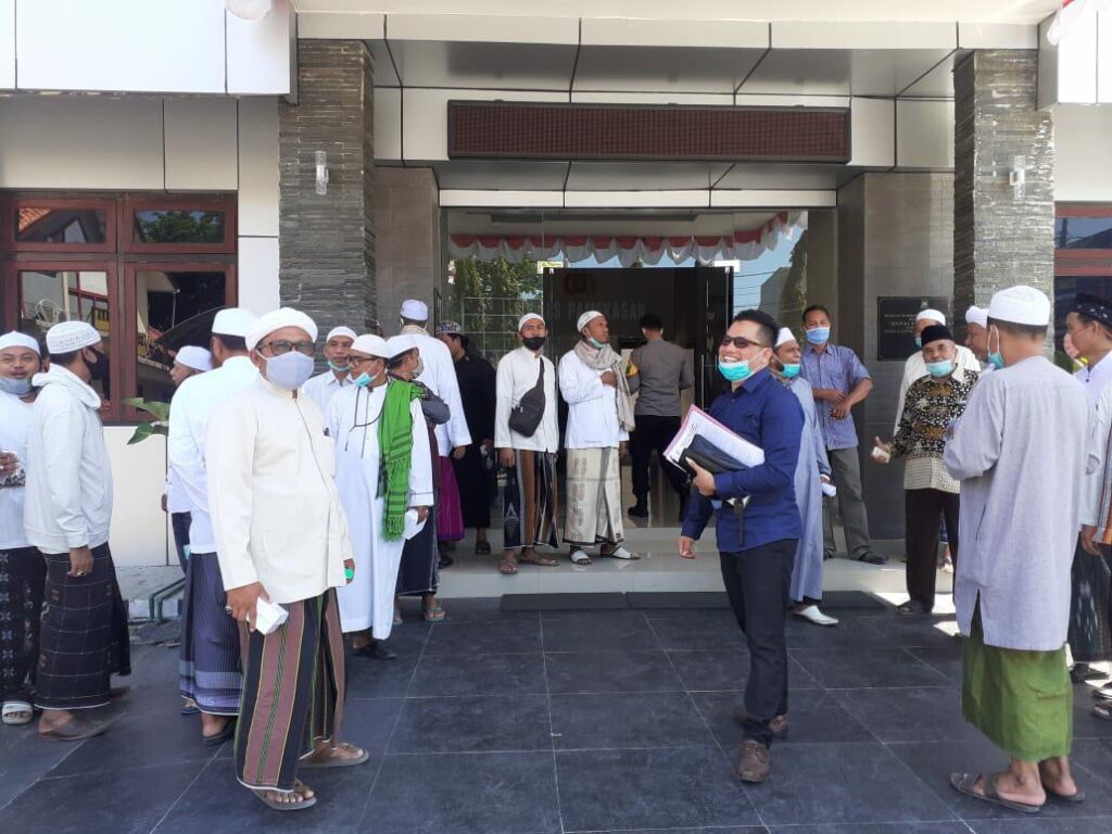 Pencatut Foto KH Ali Karrar Shinhaji Dilaporkan ke Polisi Foto, Ali Karrar Shinhaji, Polisi