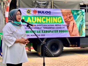 Bupati Bogor Ade Yasin Bansos, Bupati Bogor, Hotline, Bulog, Pengaduan