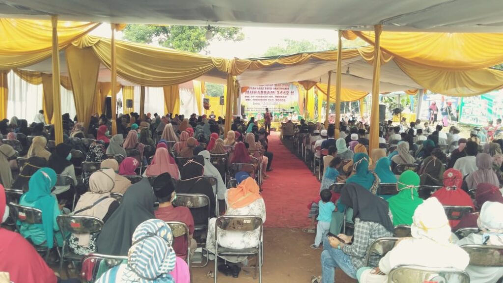 Peringati 10 Muharam, RW 09 Kelurahan Tengah Santuni Anak Yatim Muharam, Kelurahan Tengah, Yatim