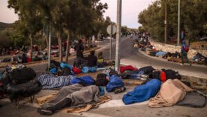 Ribuan Pengungsi Terlantar Tanpa Makanan usai Kebakaran di Moria Pengungsi, Terlantar, Kebakaran, Moria