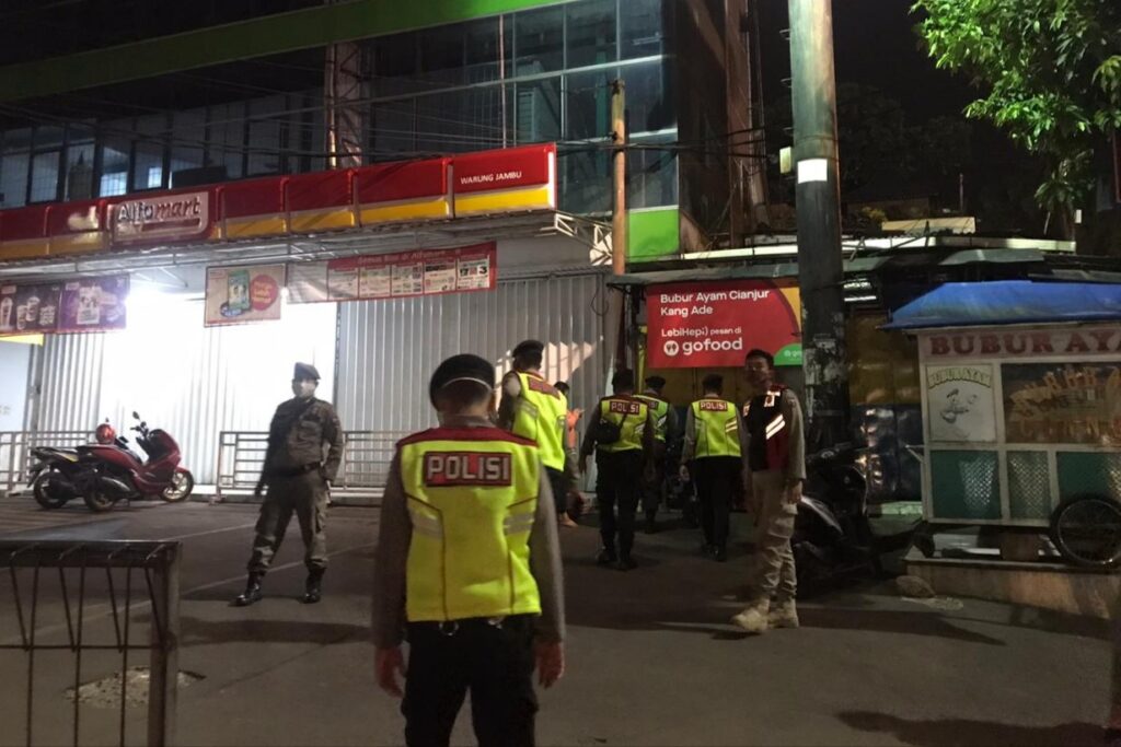 Patroli Gabungan Sisir Kerumunan di Kota Bogor Patroli, Gabungan, Kerumunan, Kota Bogor
