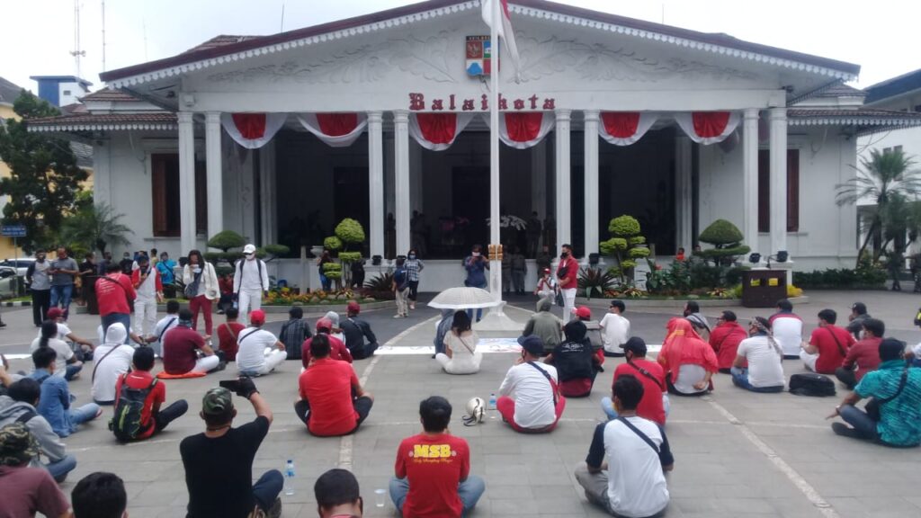 Demo Pemkot Bogor, Protes Kebijakan Jam Malam Musisi, Demonstrasi, Pemkot Bogor, Protes, Kebijakan, Jam Malam