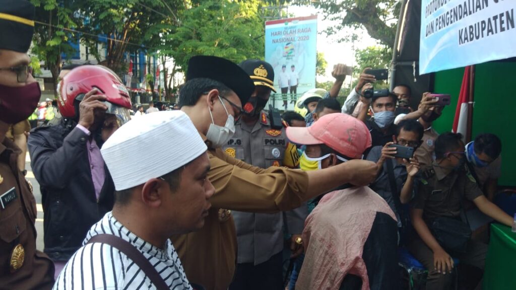 Bupati Pamekasan Pimpin Penegakan Disiplin Protokol Kesehatan Pamekasan, Protokol, Kesehatan