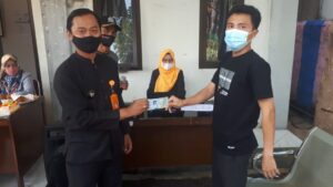 Kelurahan Sempur Bagikan Bansos, Ditemukan 65 Data Ganda Sempur, Bansos, Data Ganda