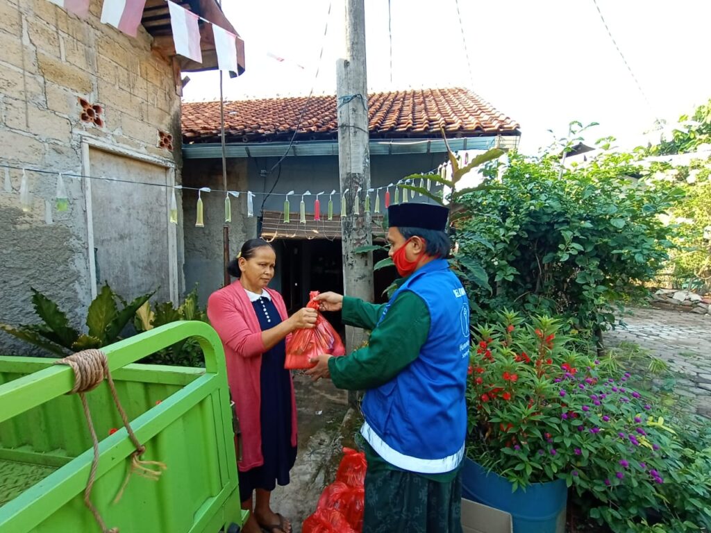 25 Tahun Humanity First, HFI Bagikan Sembako bagi Yatim dan Dhuafa Humanity First, HFI, Sembako, Yatim, Dhuafa