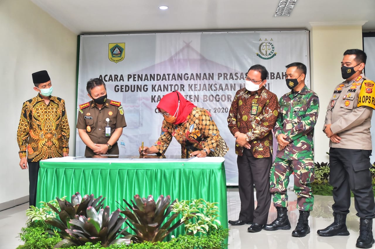 Kejari, Bupati Bogor, Pelayanan