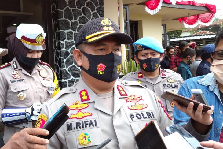 Polres Cianjur, Foto, Vira, Gunung Gede