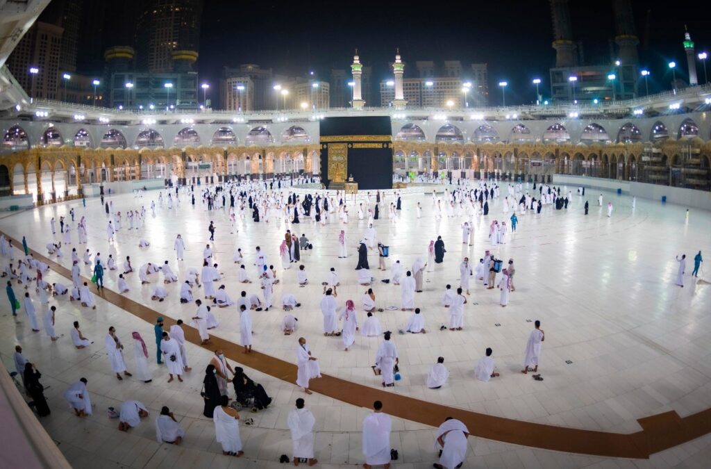 Pemerintah Saudi Izinkan Umrah bagi Warga Muslim Dunia Saudi, Izin, Umrah, Muslim, Dunia