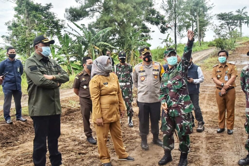 Kabupaten Bogor Bangun Jalan Poros Tengah Timur Kabupaten Bogor, Jalan, Poros, Tengah Timur