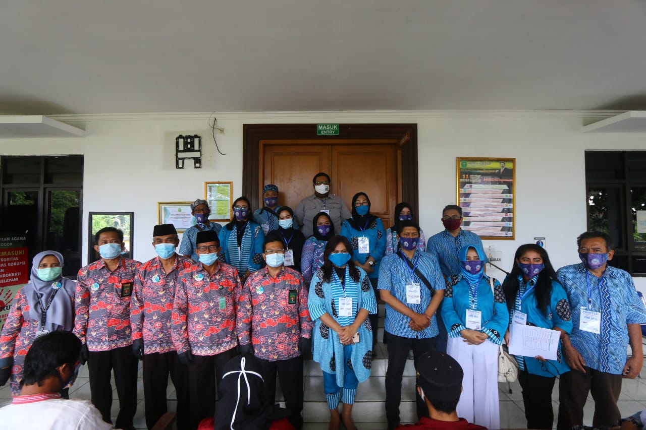 Pasangan, Nikah Masal, KWB
