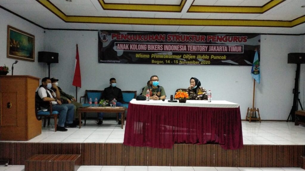 Tuty Alawiyah Jadi Tamu Kehormatan dalam Pengukuhan Anak Kolong Bikers Jaktim Tuty Alawiyah, Anak Kolong, Bikers
