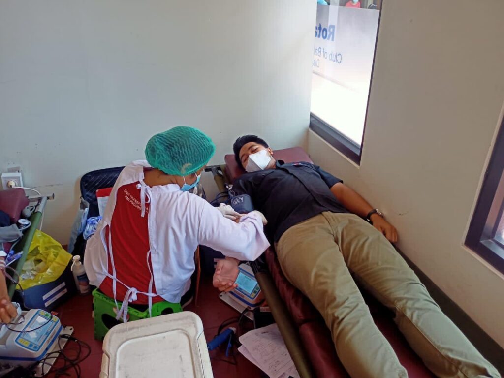 Hari Pahlawan: Generasi Millenial Denpasar Melakukan Aksi Donor Darah Hari Pahlawan, Millenial, Denpasar, Donor Darah