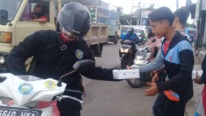 Paguyuban Batacigor Bagikan Nasi Box Gratis Paguyuban, Batacigor, Nasi Box, Covid-19