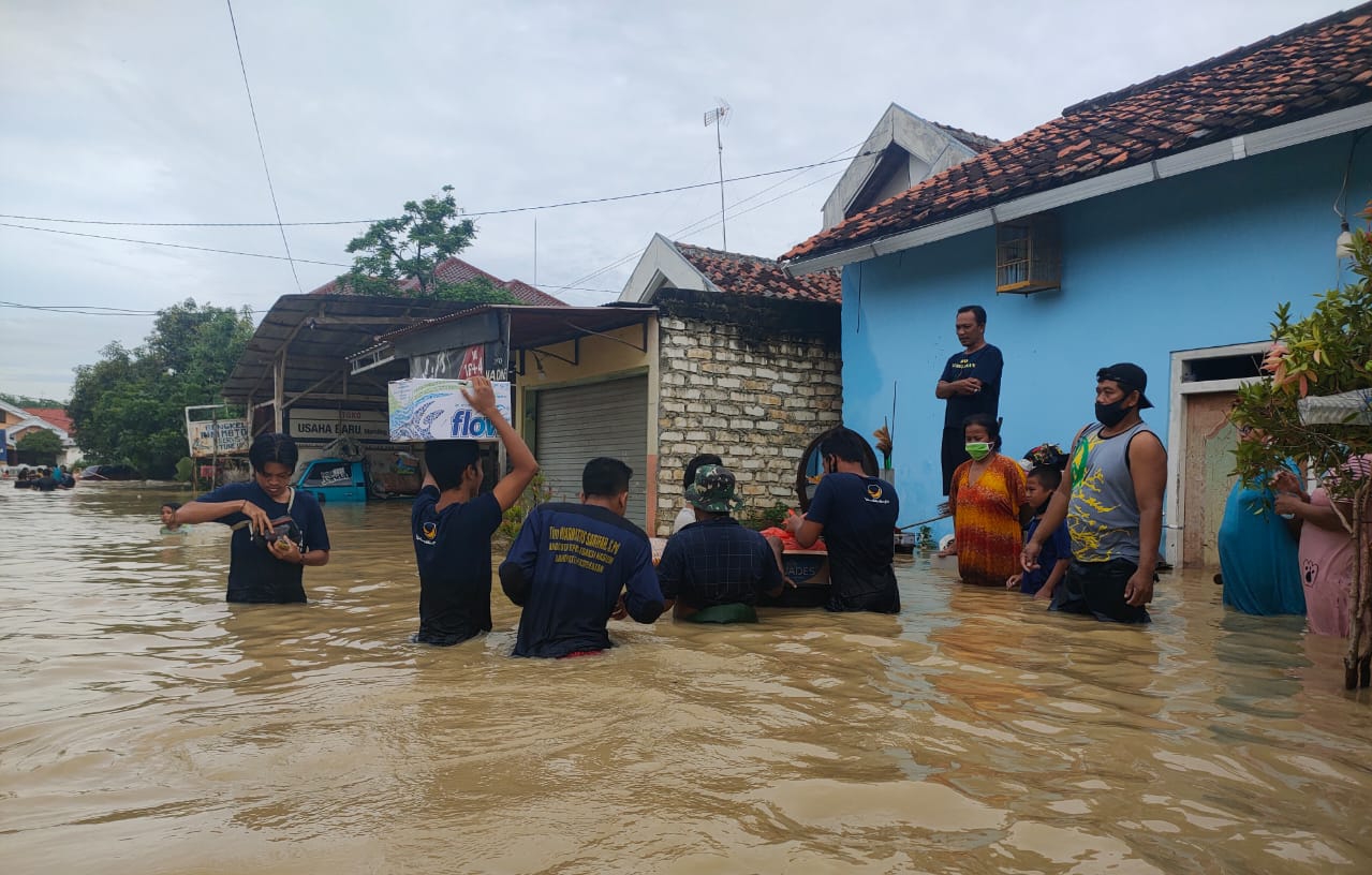 Wardah, Bantuan, Warga, Banjir