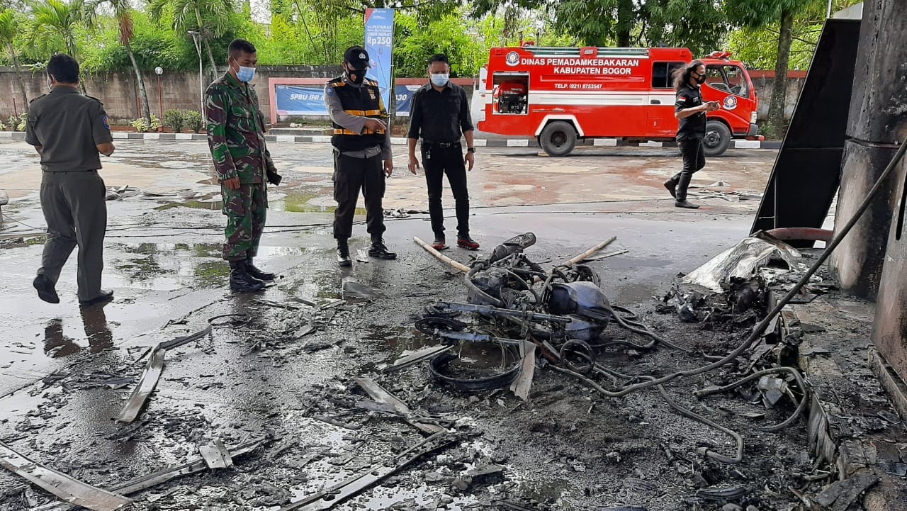 Polsek Parung, Kebakaran, Pom Bensin, Ciseeng