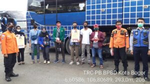 BEM se-Bogor Sosialisasi Protokol Kesehatan di Terminal Baranangsiang BEM, Sosialisasi, Protokol, Kesehatan, Terminal, Baranangsiang