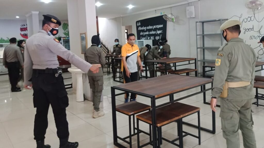 Satgas Covid-19 Rutin Tertibkan Protokol Kesehatan Pelaku Usaha di Bogor Satgas Covid-19, Protokol Kesehatan, Pelaku Usaha,