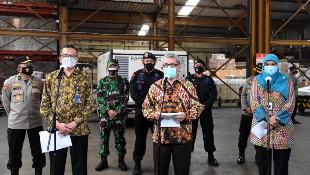 Bahan Baku Vaksin Covid-19 Kembali Tiba di Indonesia Vaksin, Covid-19, Sinovac