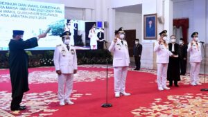 Pasangan Gubernur Kaltara dan Sulut Resmi Dilantik Gubernur Kaltara, Gubernur Sulut, Pelantikan, Presiden Jokowi