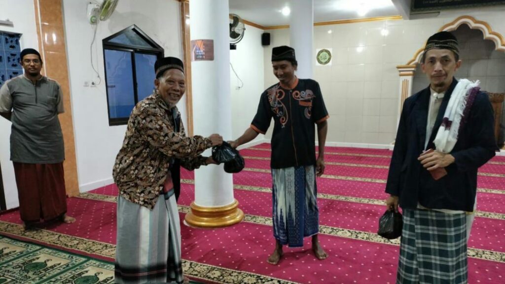 DKM Nurul Amal Rutinkan Gerakan Sholat Subuh Berjamaah DKM, DKM Nurul Amal, Gerakan, Subuh Berjamaah