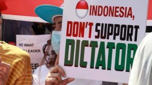 Indonesia Dituding Dukung Kudeta, Warga Myanmar Demo KBRI Indonesia, Kudeta Myanmar, KBRI Yangon,