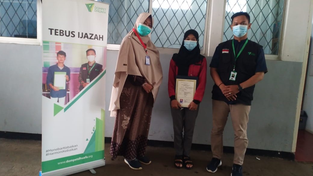 Program, Dompet Dhuafa, Tebus Ijazah, Eonomi, Ekonomi Keluarga