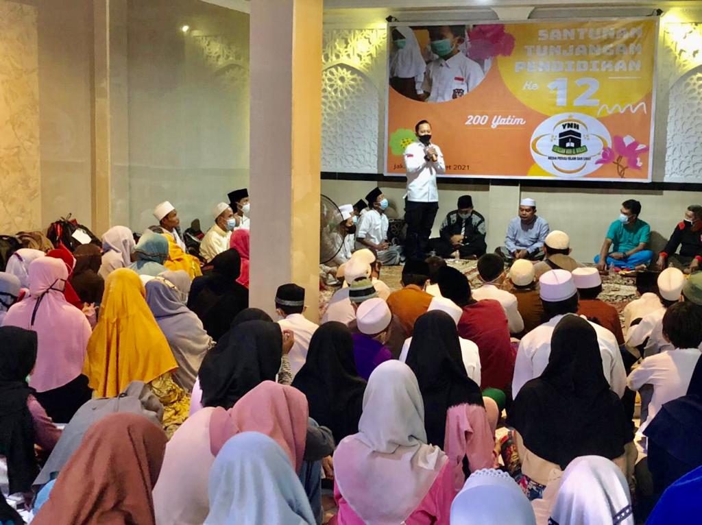 Adnan Taufiq Berikan Tunjangan Pendidikan bagi 200 Anak Yatim Adnan Taufiq, Santunan, Tunjangan Pendidikan, Anak Yatim