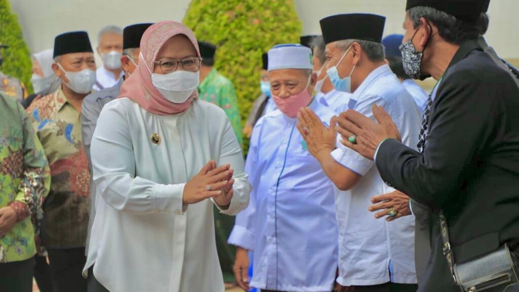Lantik Majelis Dzikir, Ade Yasin Gemakan Kegiatan Keagamaan Majelis Dzikir, Ade Yasin, Keagamaan, Cibungbulang